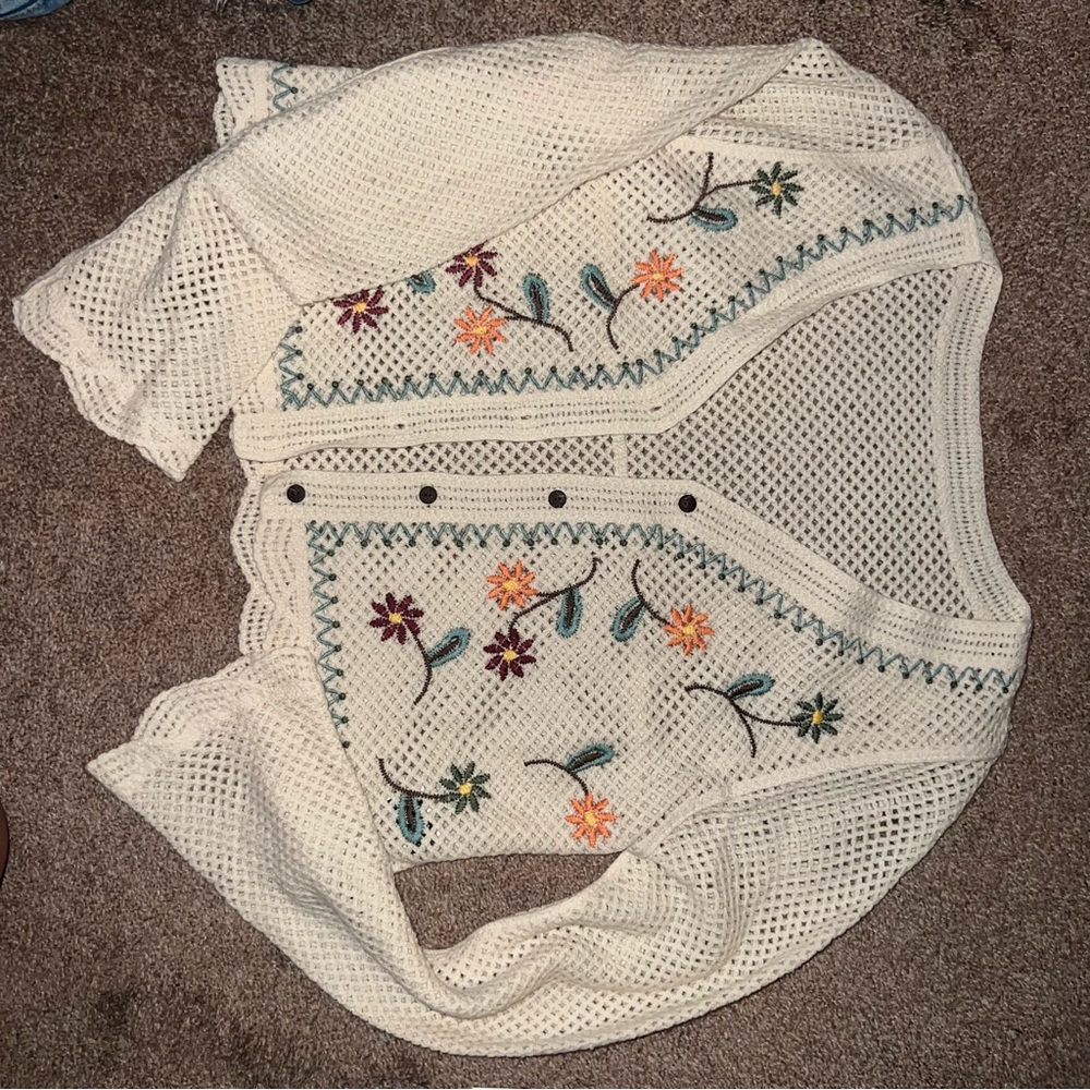 Floral Embroidered Cream Cardigan